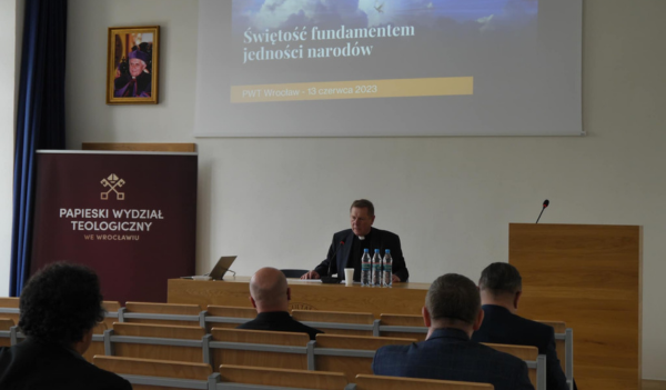 Konferencja - Świętość fundamentem jedności narodów