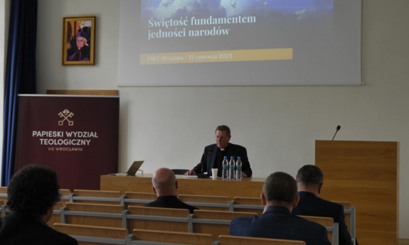 Konferencja - Świętość fundamentem jedności narodów